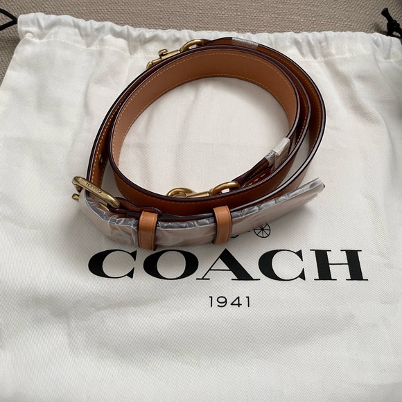 Coach Riley Top Handle 22 bag In Signature Chambray Denim Multi New - Picture 13 of 15